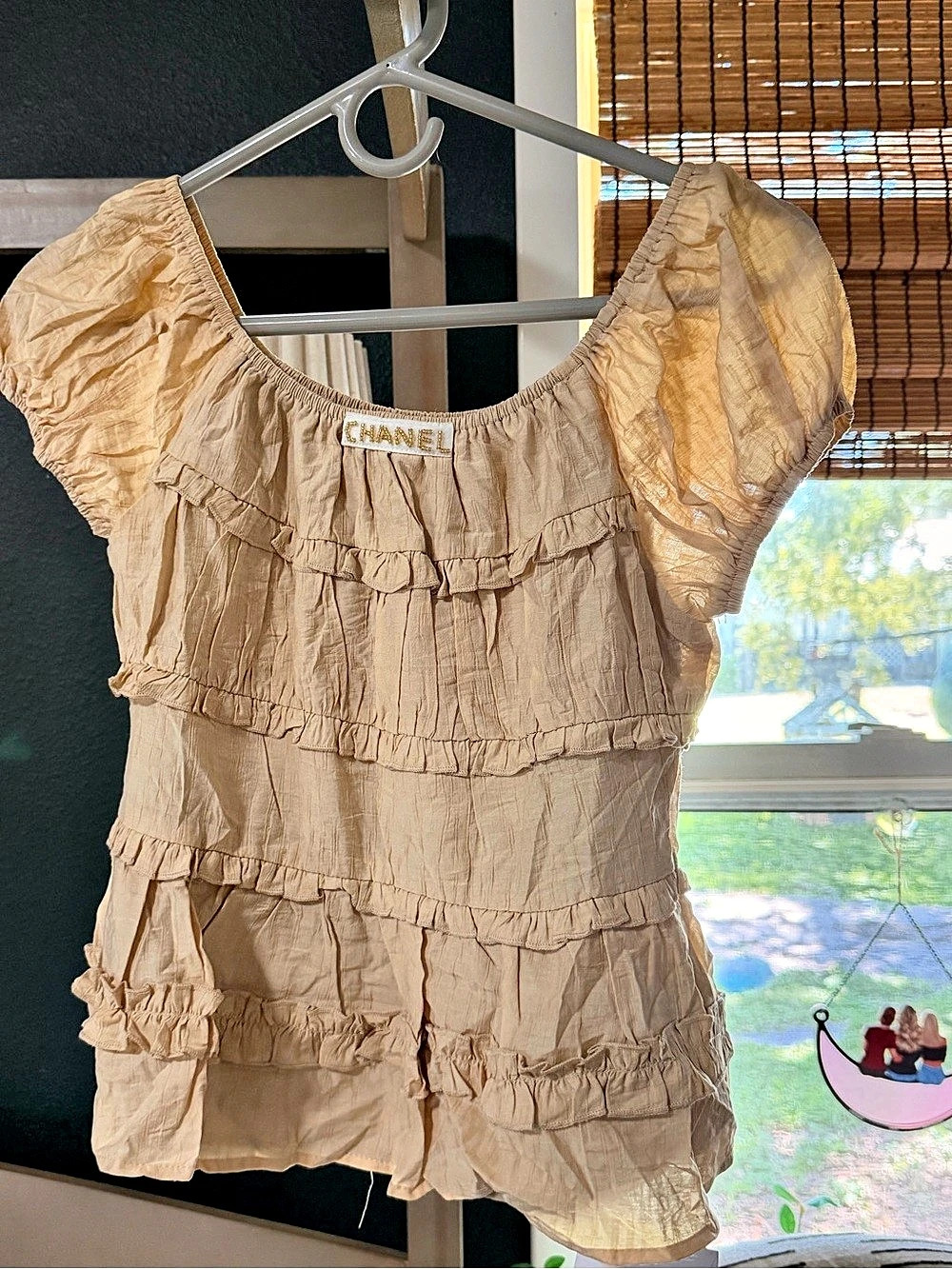 Chanel Top in Light Beige Cotton & Silk Ruffle Peplum Blouse in Beige Like New - Picture 2 of 3